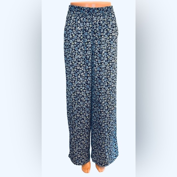 H&M Wide-Cut Satin Pants – Size 2 - Picture 1 of 4